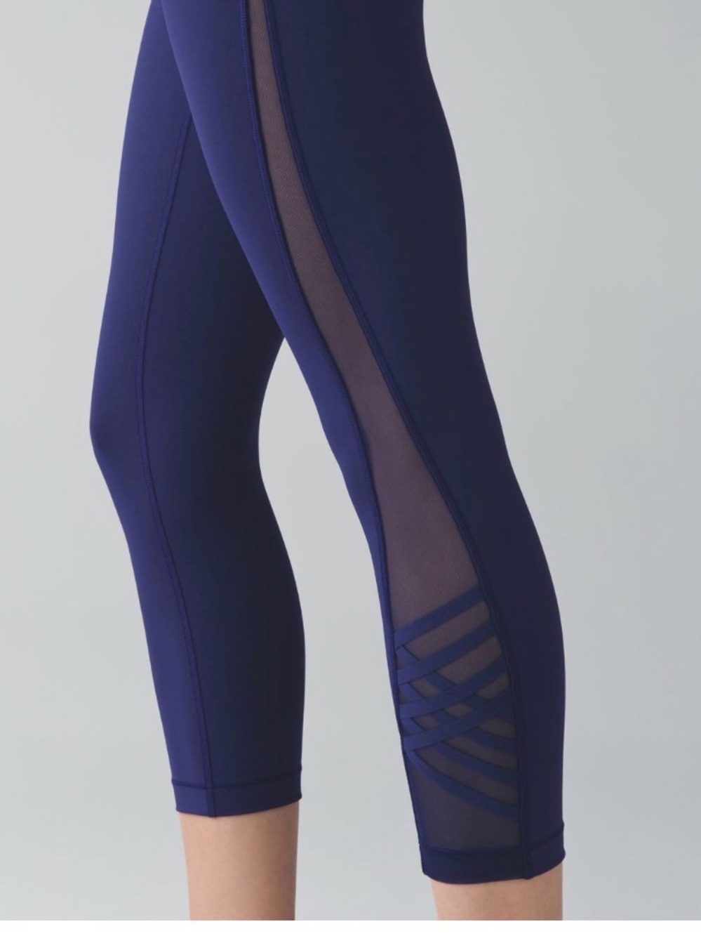 🍋 Lululemon Minimalist Crop Leggings Hero Blue Mesh Lattice Cutout 🍋 Size 10